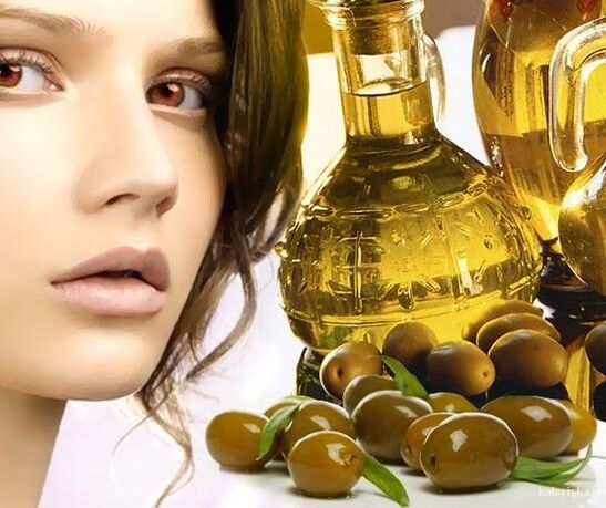 Olive oil for facial rejuvenating mask